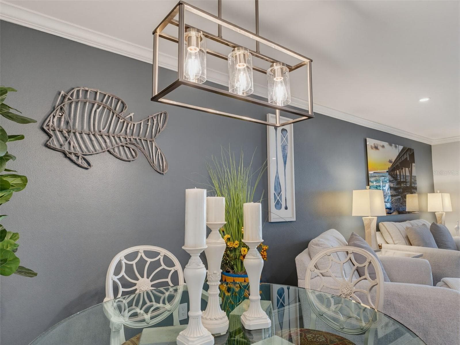 Coastal design - 1372 CARLISLE CT, DUNEDIN