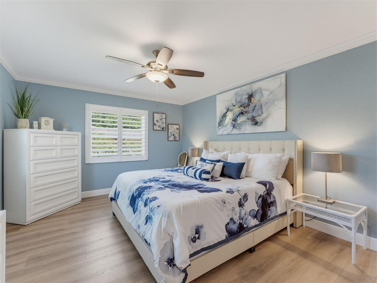 plantation shutters - 1372 CARLISLE CT, DUNEDIN