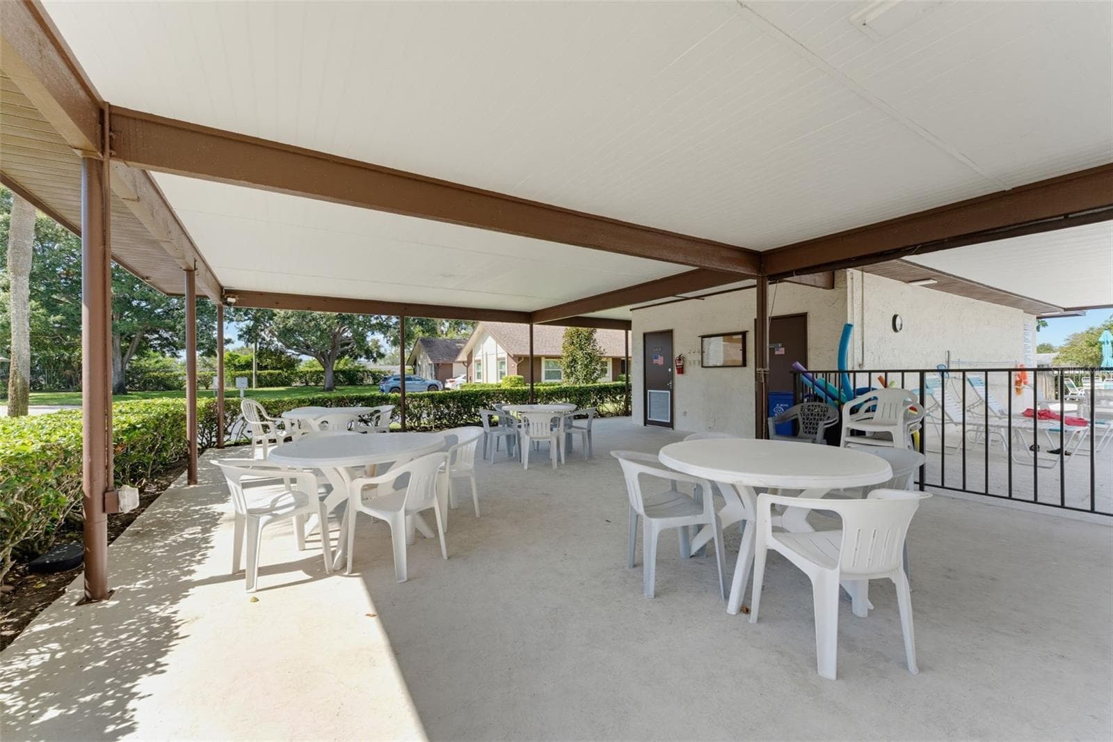covered recreation area near pool - 1372 CARLISLE CT, DUNEDIN