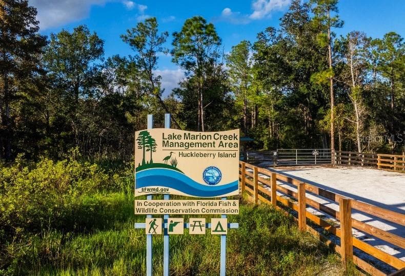 Huckleberry Island- Perfect for hiking, kayaking, picnicking & wildflower viewing - 203 HYACINTH CT, POINCIANA