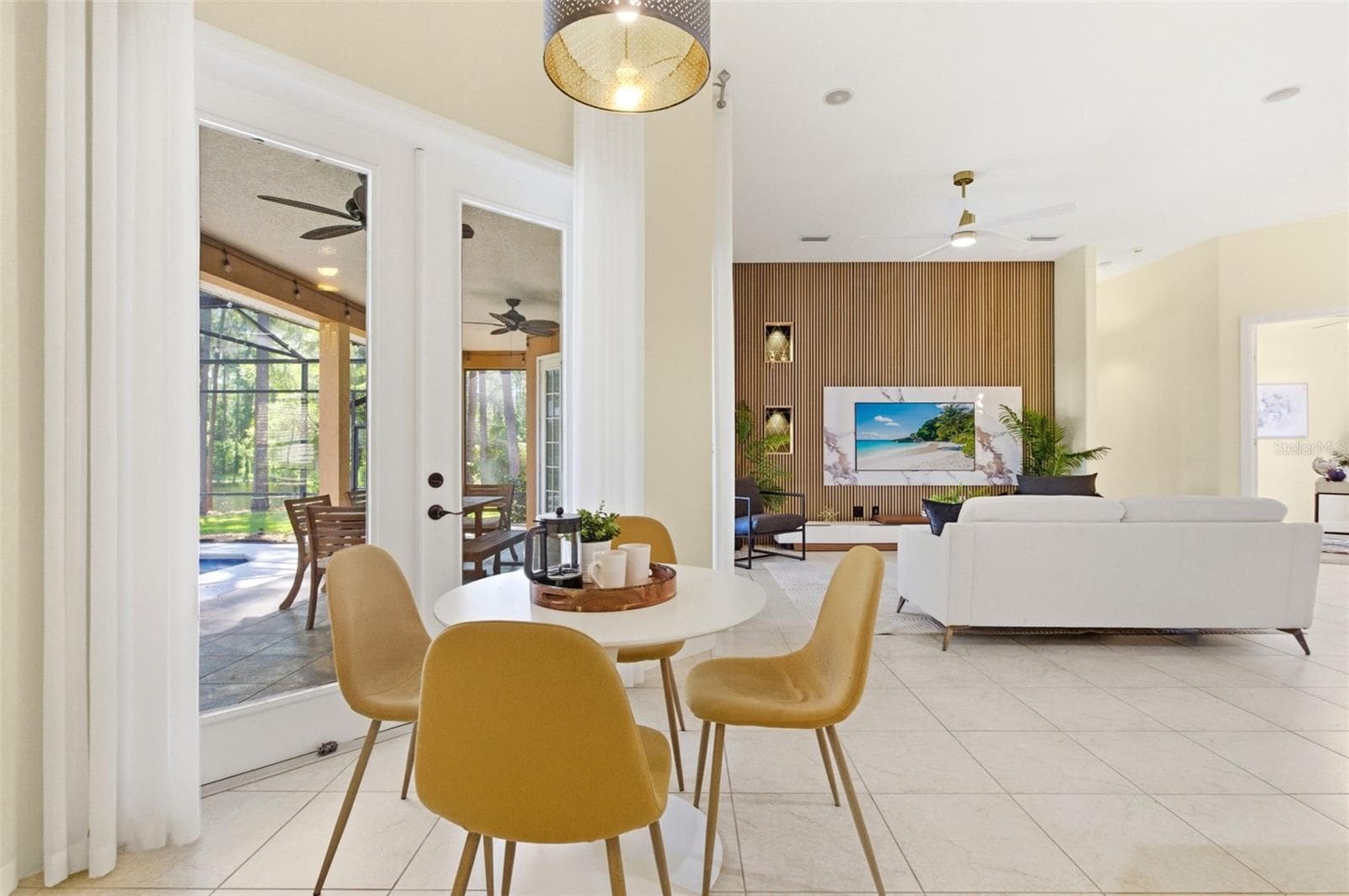 Single Family Residence at 1064 CEASARS CT, MOUNT DORA, photo 6 of 40