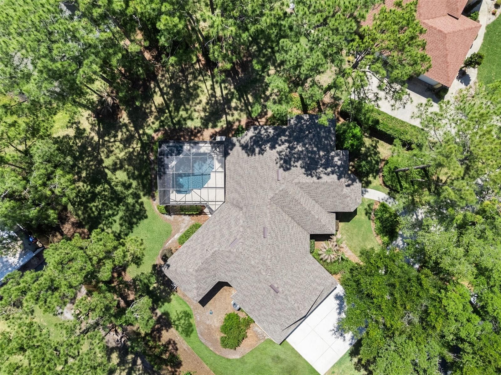 Single Family Residence at 1064 CEASARS CT, MOUNT DORA, photo 28 of 40