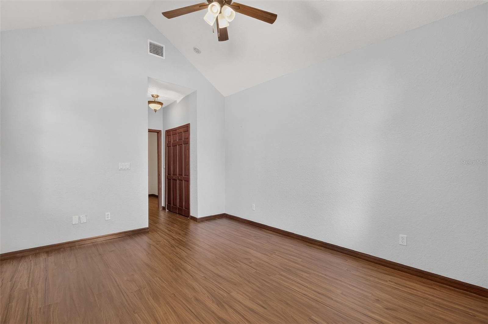 Generous proportions and high ceilings make this secondary bedroom feel anything but secondary. - 4617 ROUND LAKE RD, APOPKA