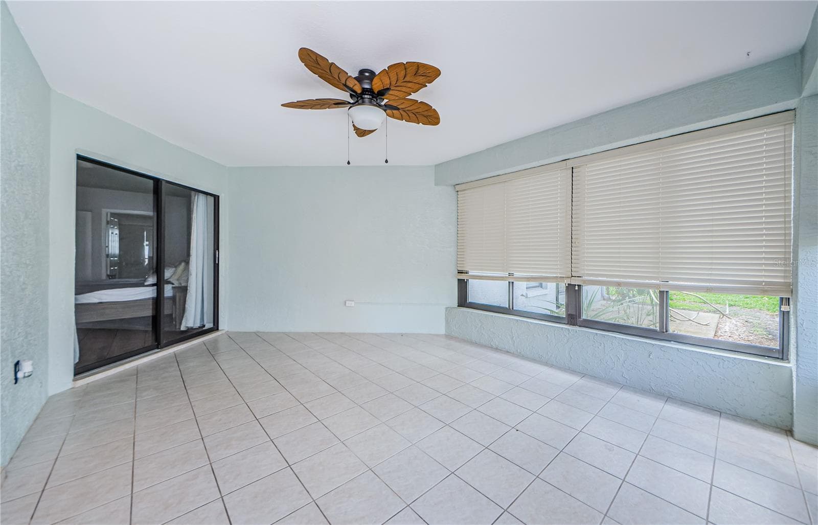 lanai - 3647 MUIRFIELD CT, NEW PORT RICHEY