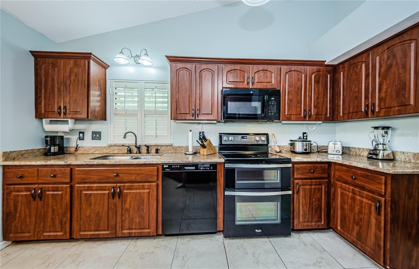 Villa at 3647 MUIRFIELD CT, NEW PORT RICHEY, photo 9 of 53