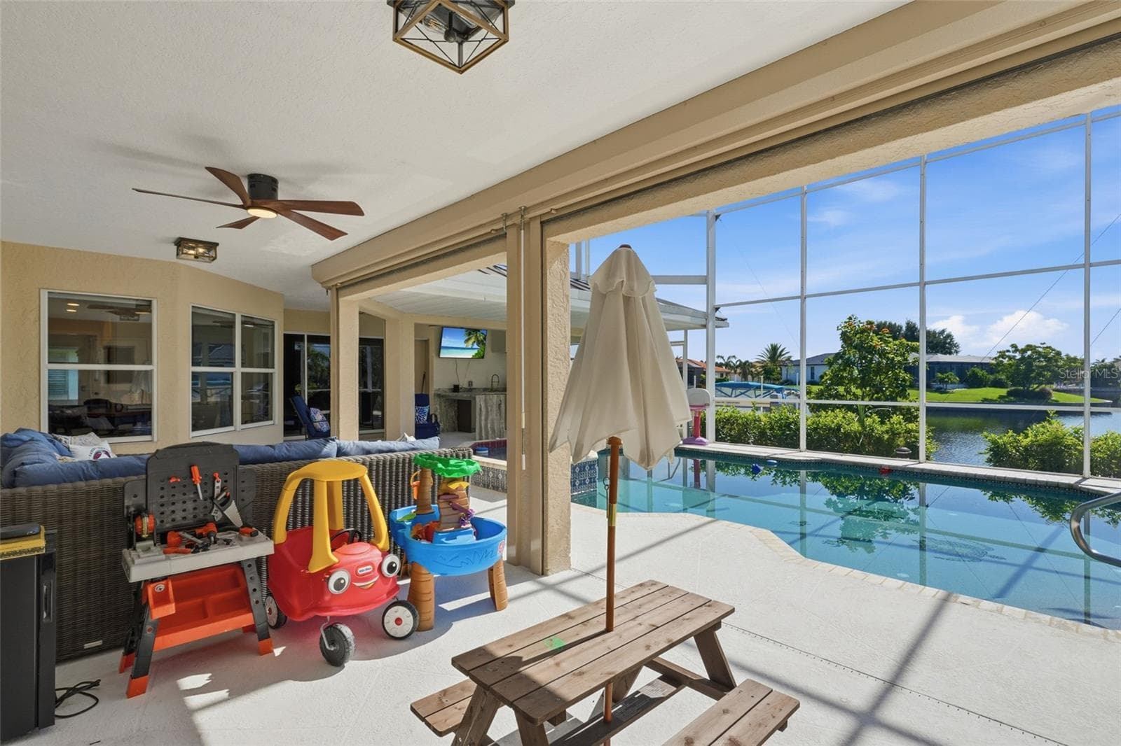 Single Family Residence at 414 CAICOS DR, PUNTA GORDA, photo 41 of 53