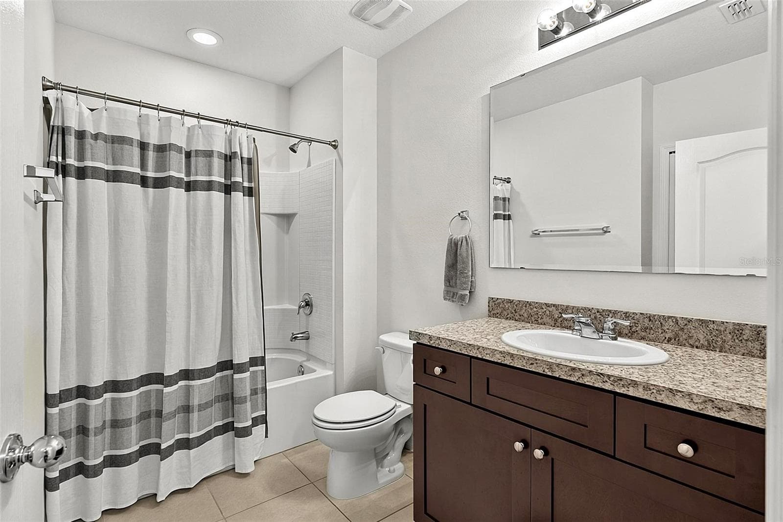 Single Family Residence at 5258 BEAR CORN RUN, PORT ORANGE, photo 31 of 55