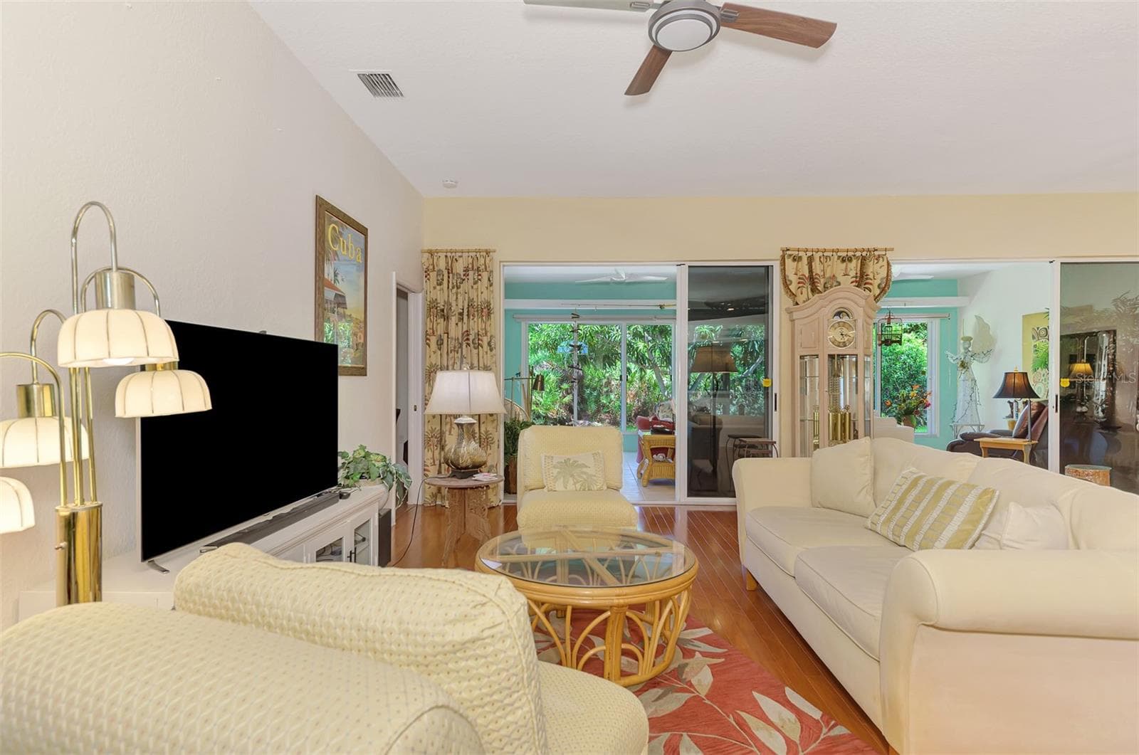Living room access to Lanai - 8252 PARKSIDE DR, ENGLEWOOD
