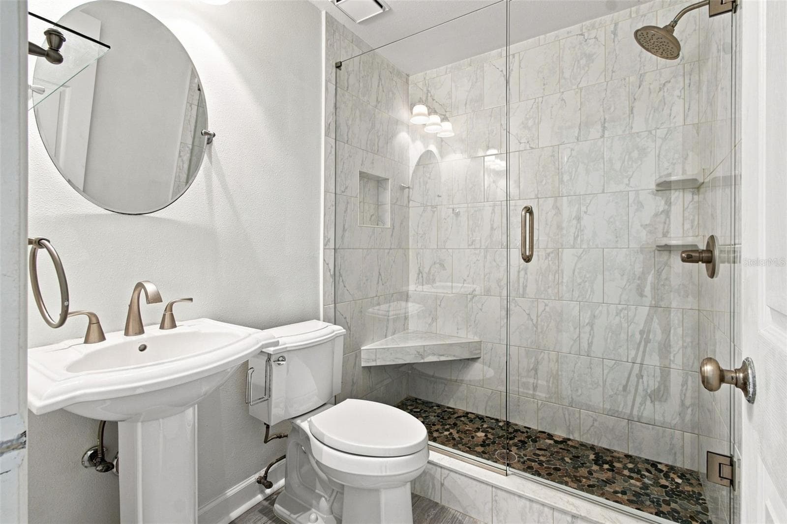 Single Family Residence at 210 LAKE HOBBS RD, LUTZ, photo 6 of 80