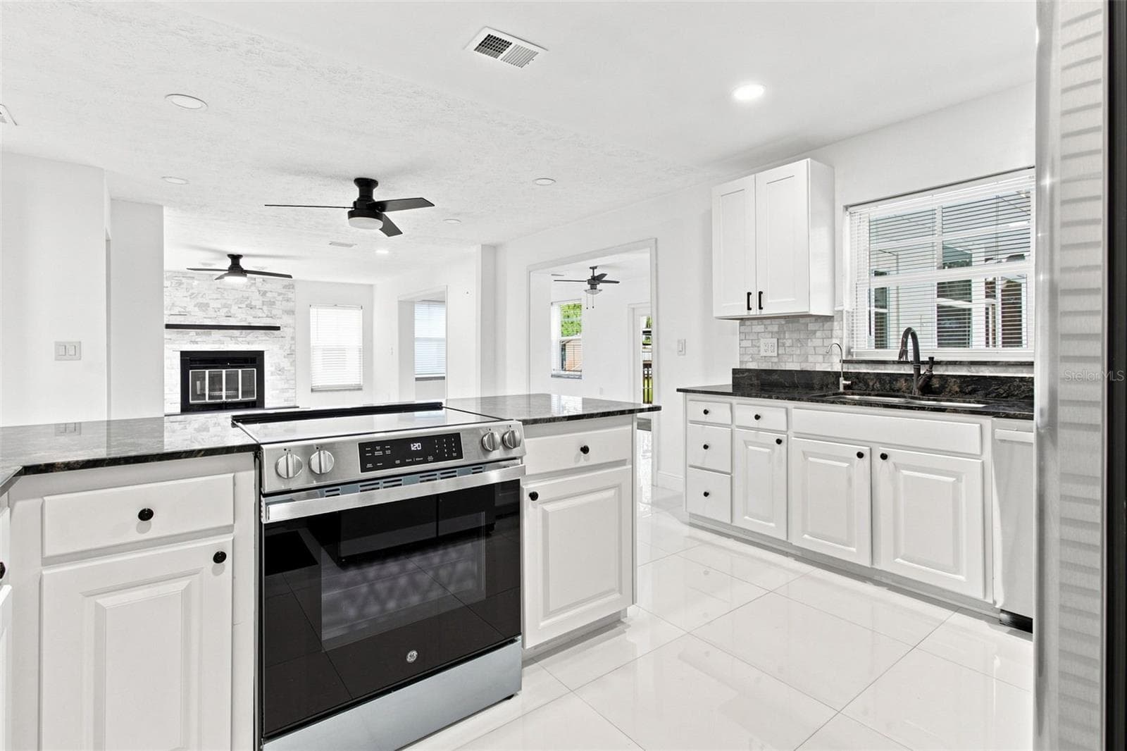 Single Family Residence at 210 LAKE HOBBS RD, LUTZ, photo 23 of 80
