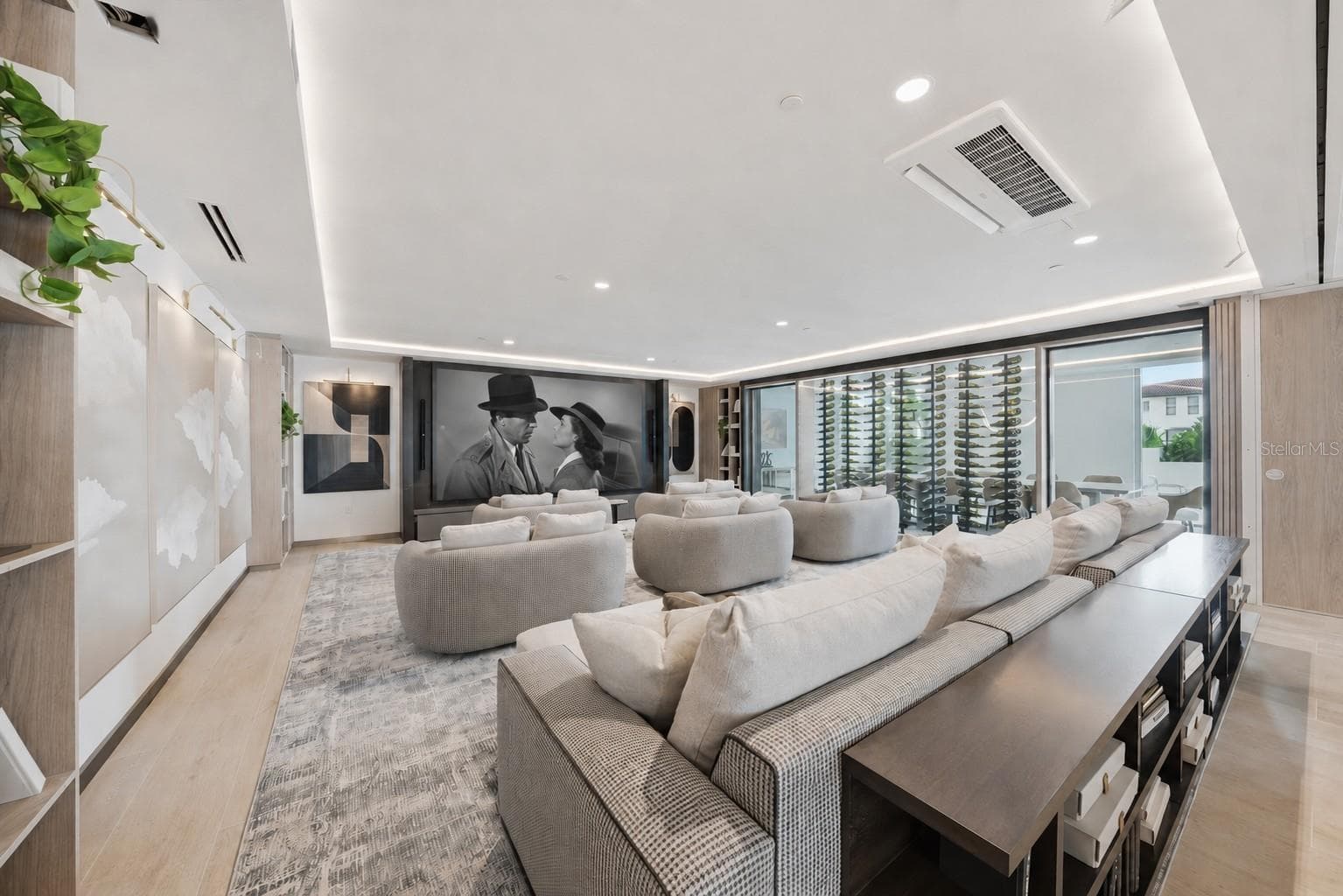 Condominium at 5713 BOWEN DANIEL DR #901, TAMPA, photo 14 of 16