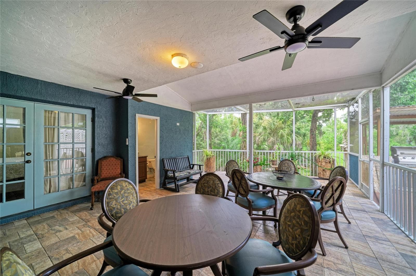 Screened Lanai just off of Dining area and Family room. - 6519 28TH AVE E, BRADENTON