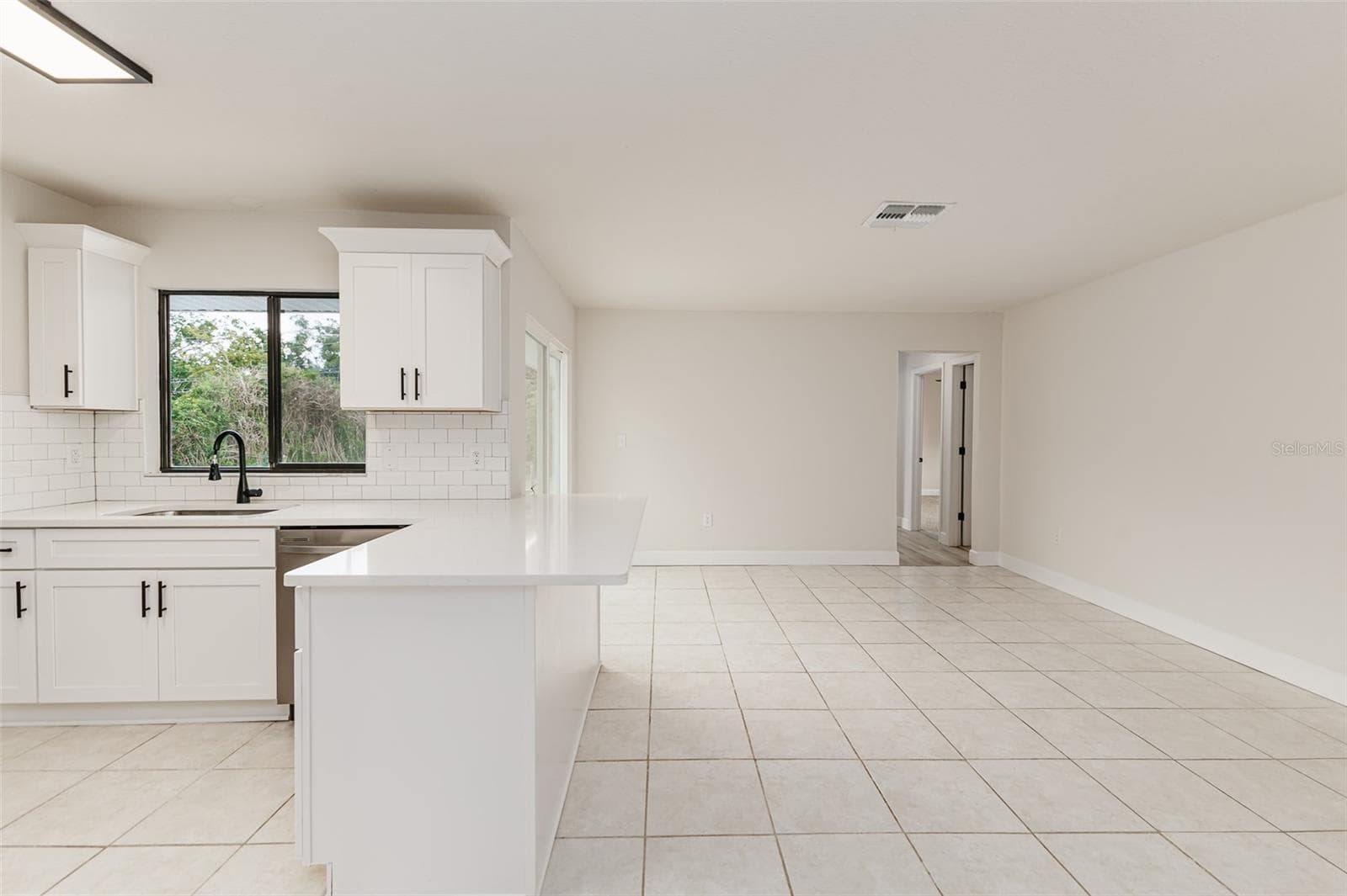 Single Family Residence at 4826 KIMBALL CT W, LAKELAND, photo 6 of 32