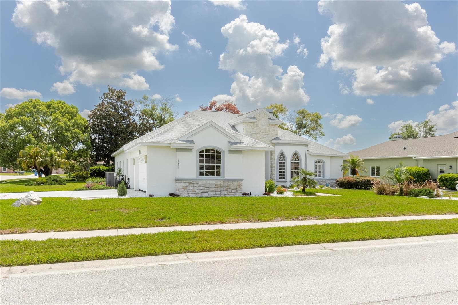 Single Family Residence at 13382 SAGEWATER CT, SPRING HILL, photo 8 of 95