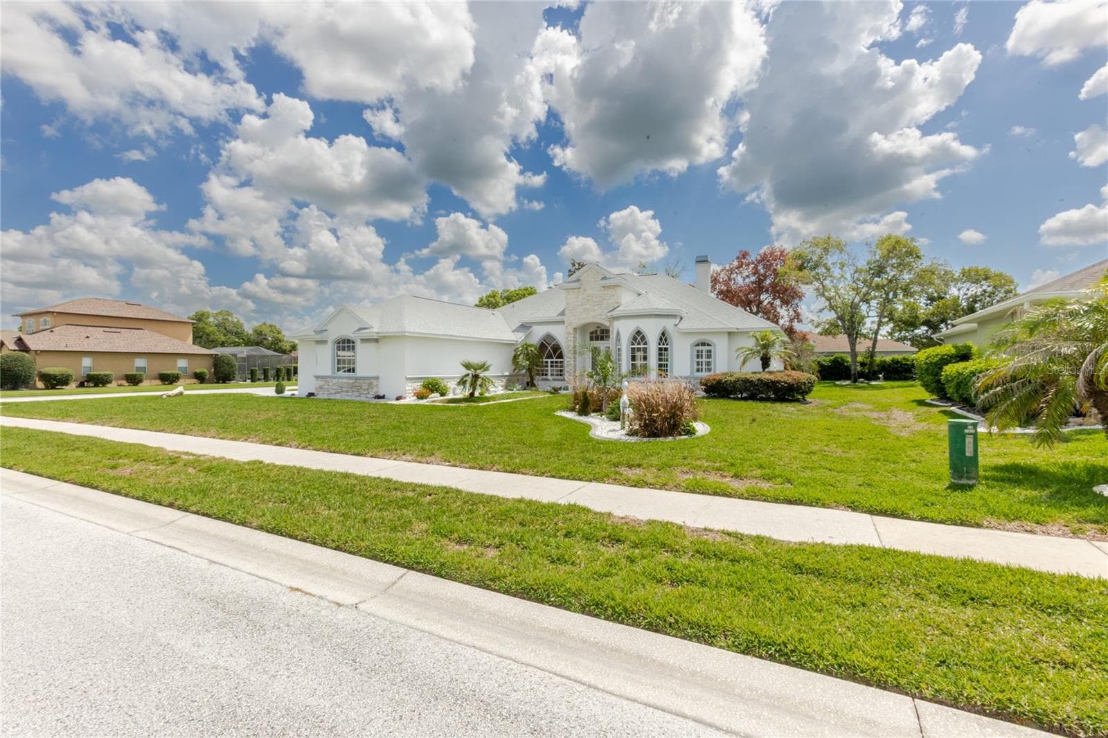 Single Family Residence at 13382 SAGEWATER CT, SPRING HILL, photo 11 of 95