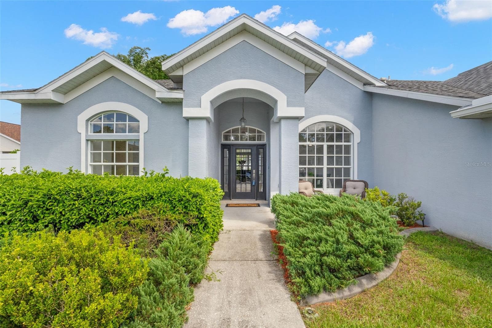 Walking up to front door - 7904 OREGOLD DR, NEW PORT RICHEY