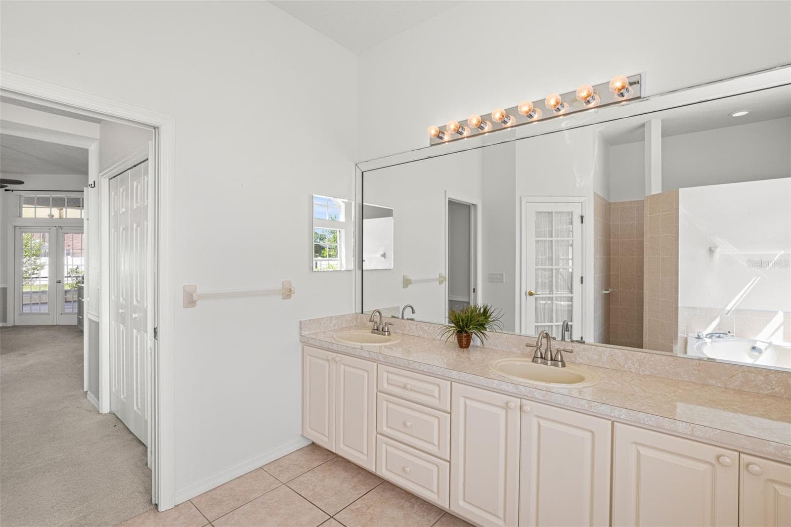 Primary en-suite - 7904 OREGOLD DR, NEW PORT RICHEY