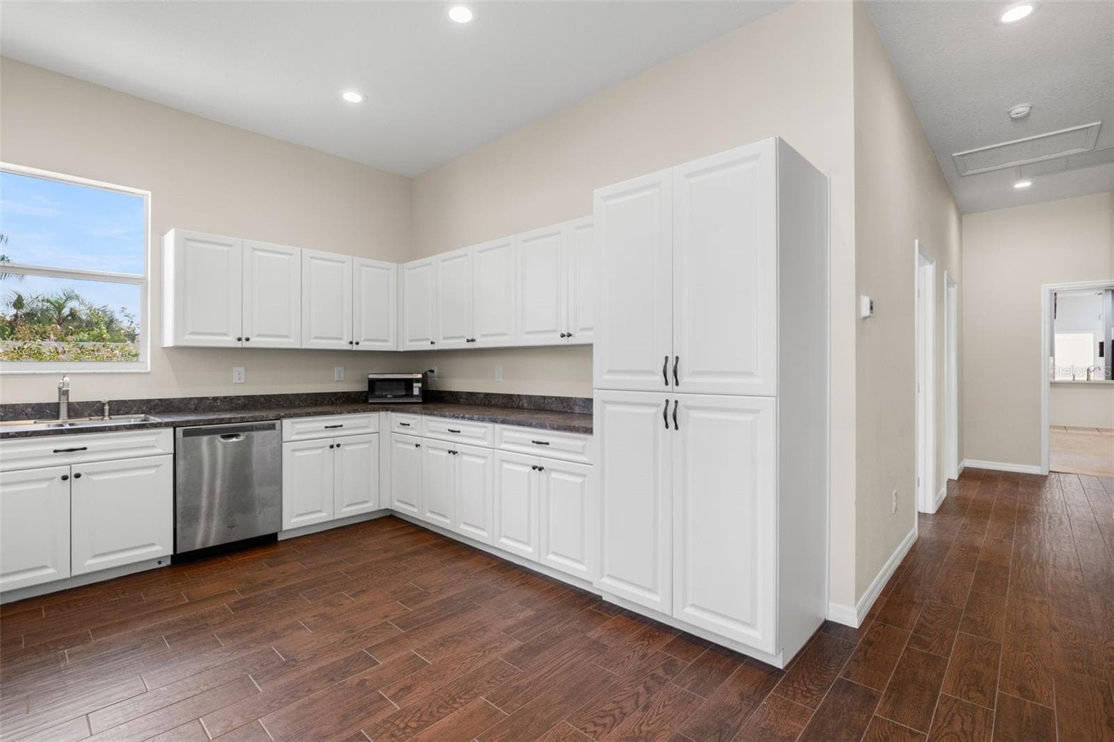 In-law kitchen - 7904 OREGOLD DR, NEW PORT RICHEY