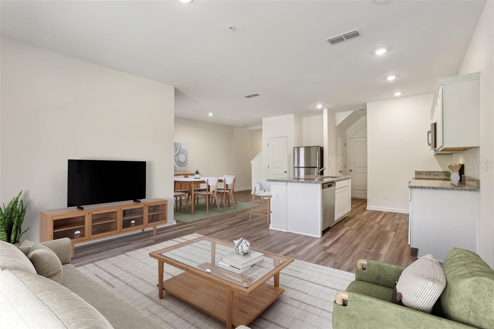Virtually Staged - 2568 BROADWING ST, KISSIMMEE