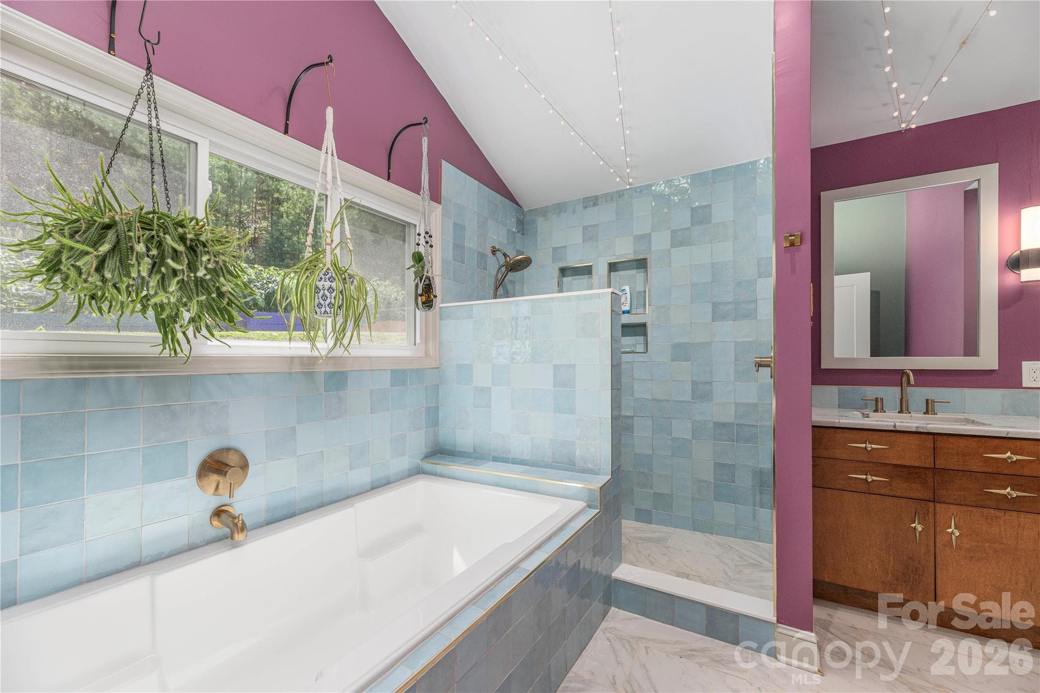 Custom Tile - 50 Embler Road, Alexander