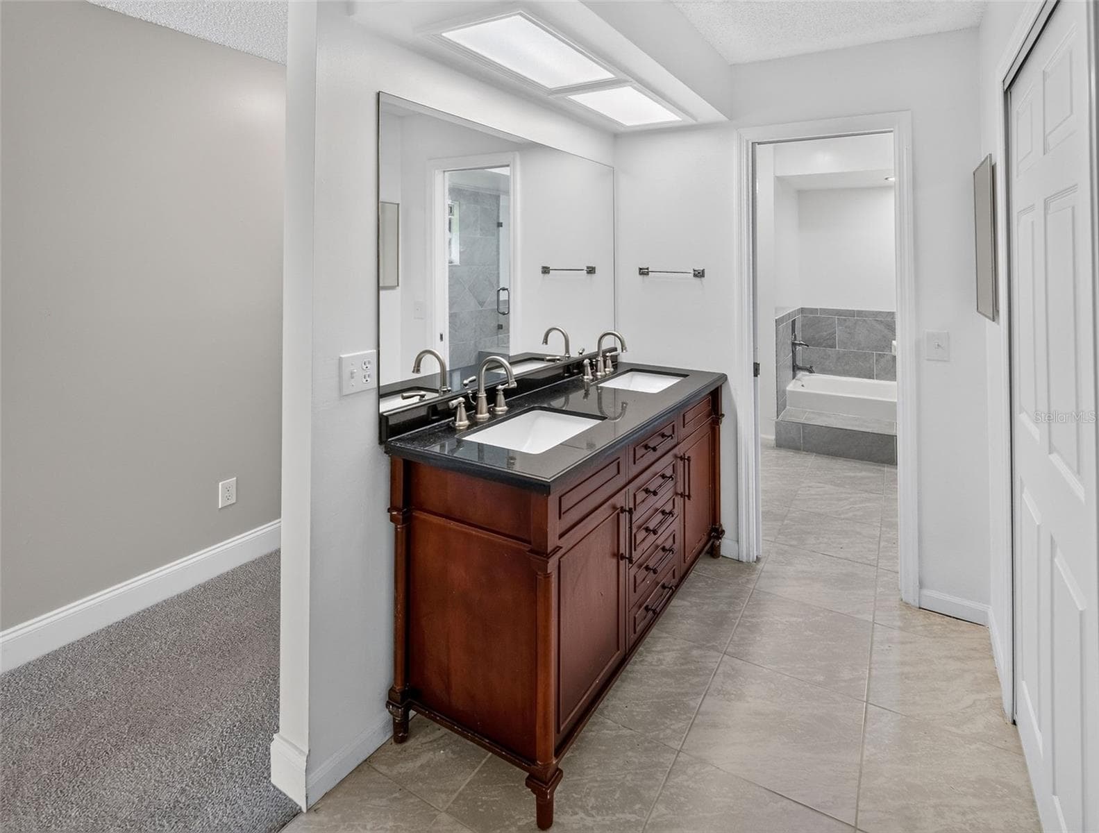 Single Family Residence at 10428 TARA DR, RIVERVIEW, photo 21 of 43