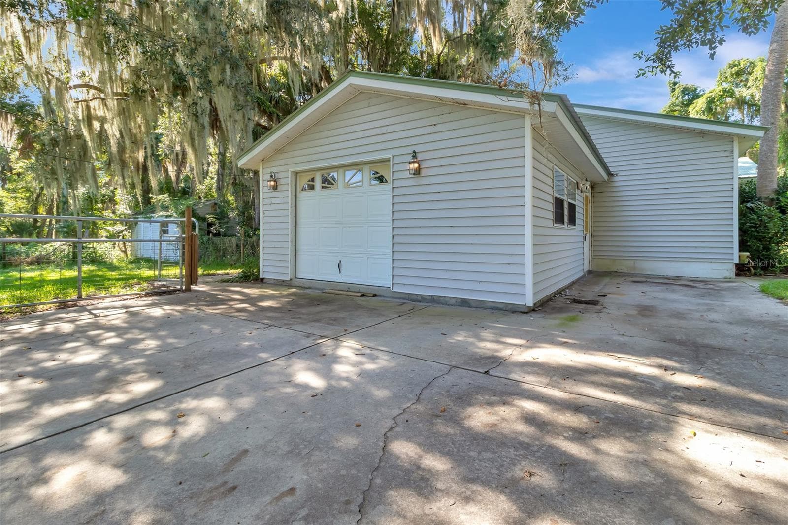 Manufactured Home at 20361 1ST ST, MC INTOSH, photo 26 of 34