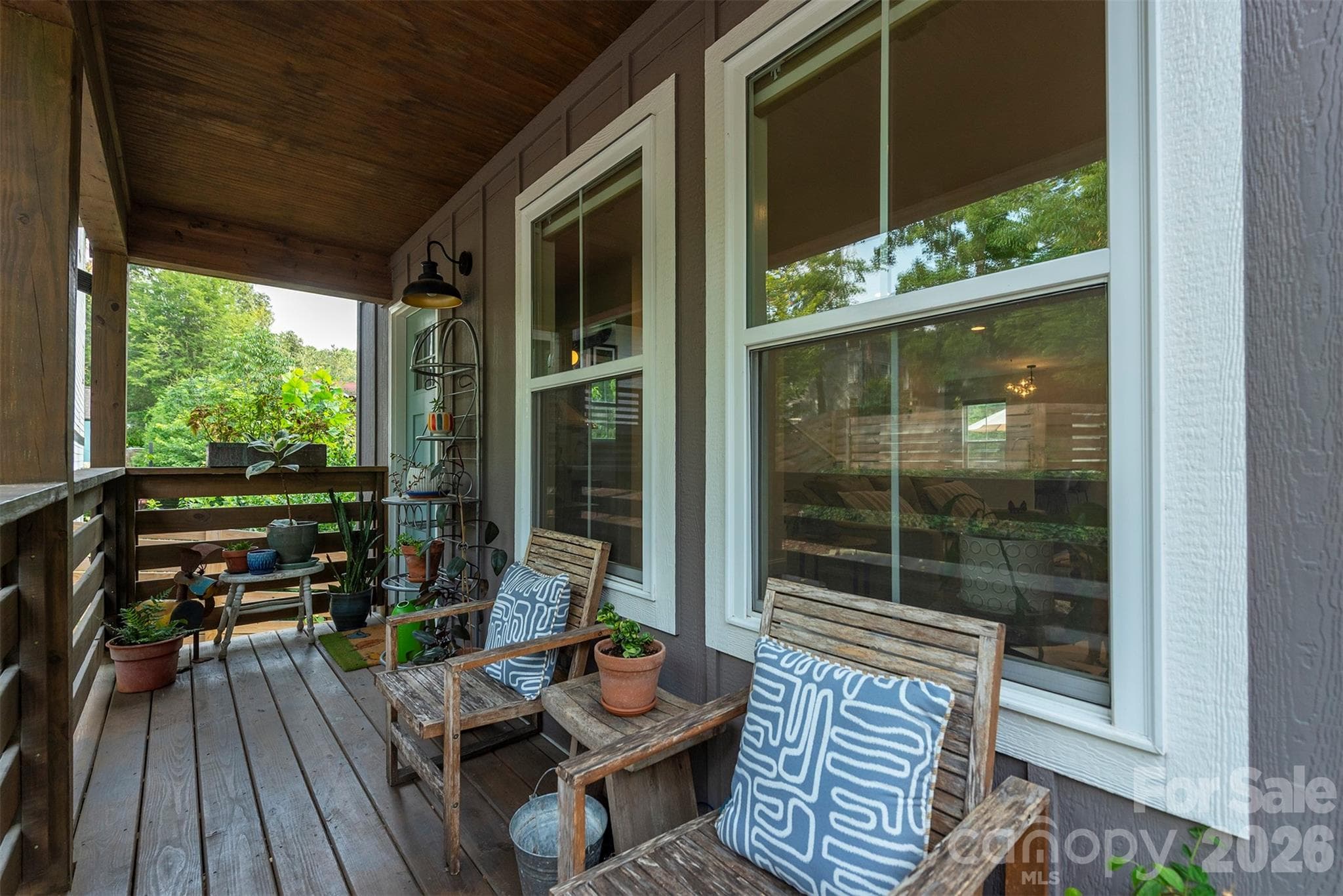 Single Family Residence at 191 Chatham Road, Asheville, photo 5 of 41