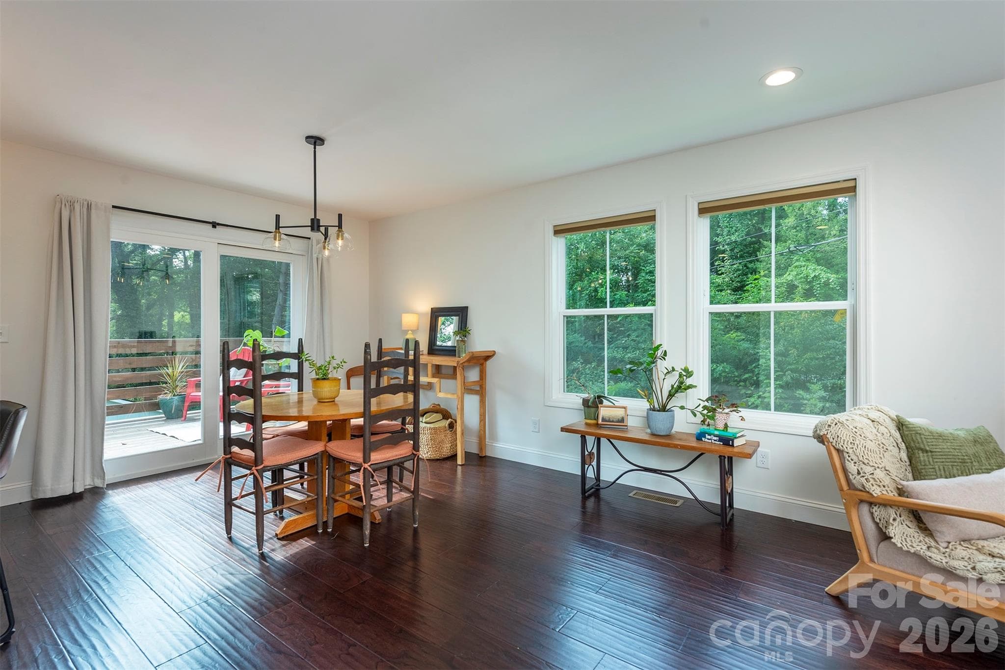 Single Family Residence at 191 Chatham Road, Asheville, photo 11 of 41