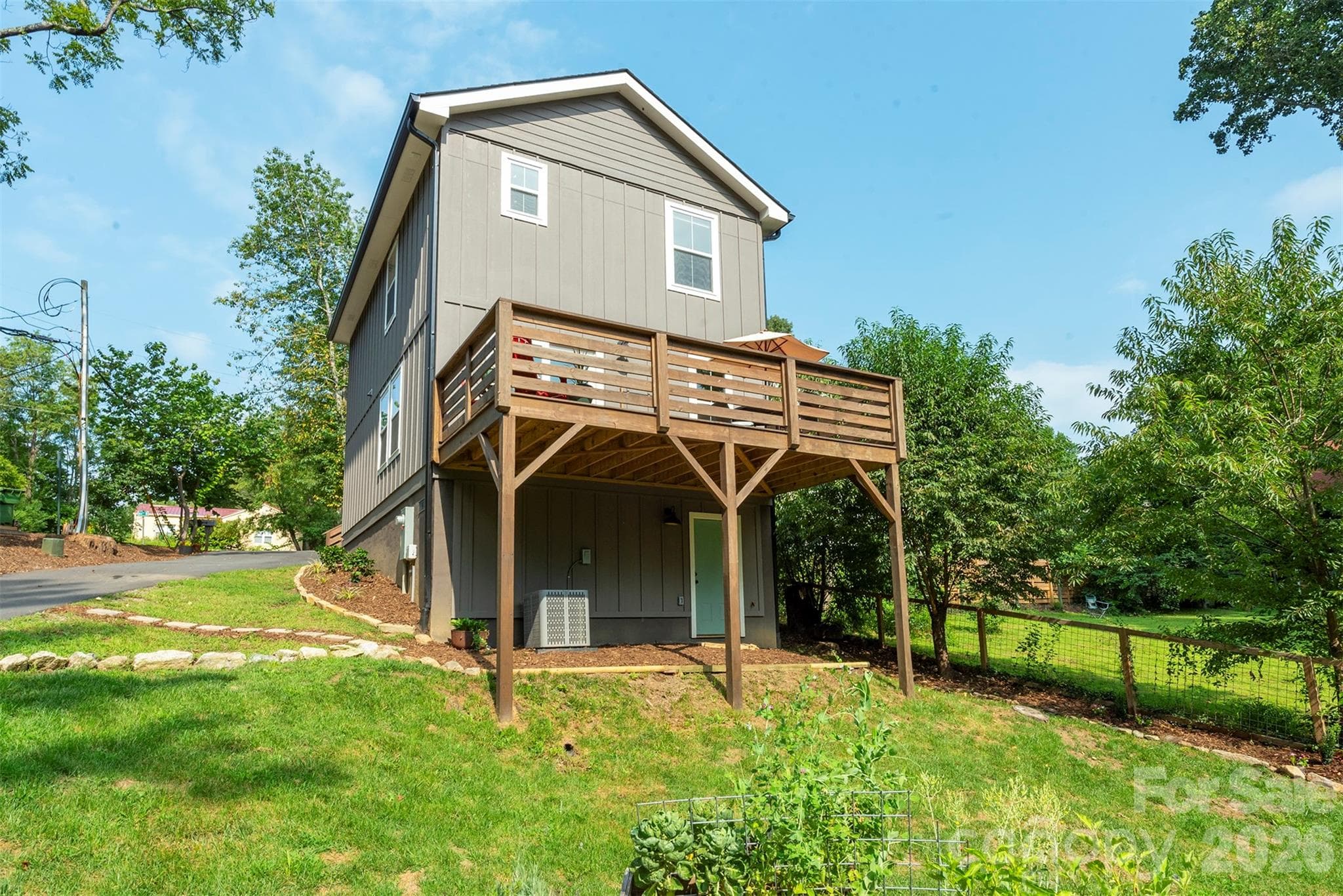 Single Family Residence at 191 Chatham Road, Asheville, photo 32 of 41