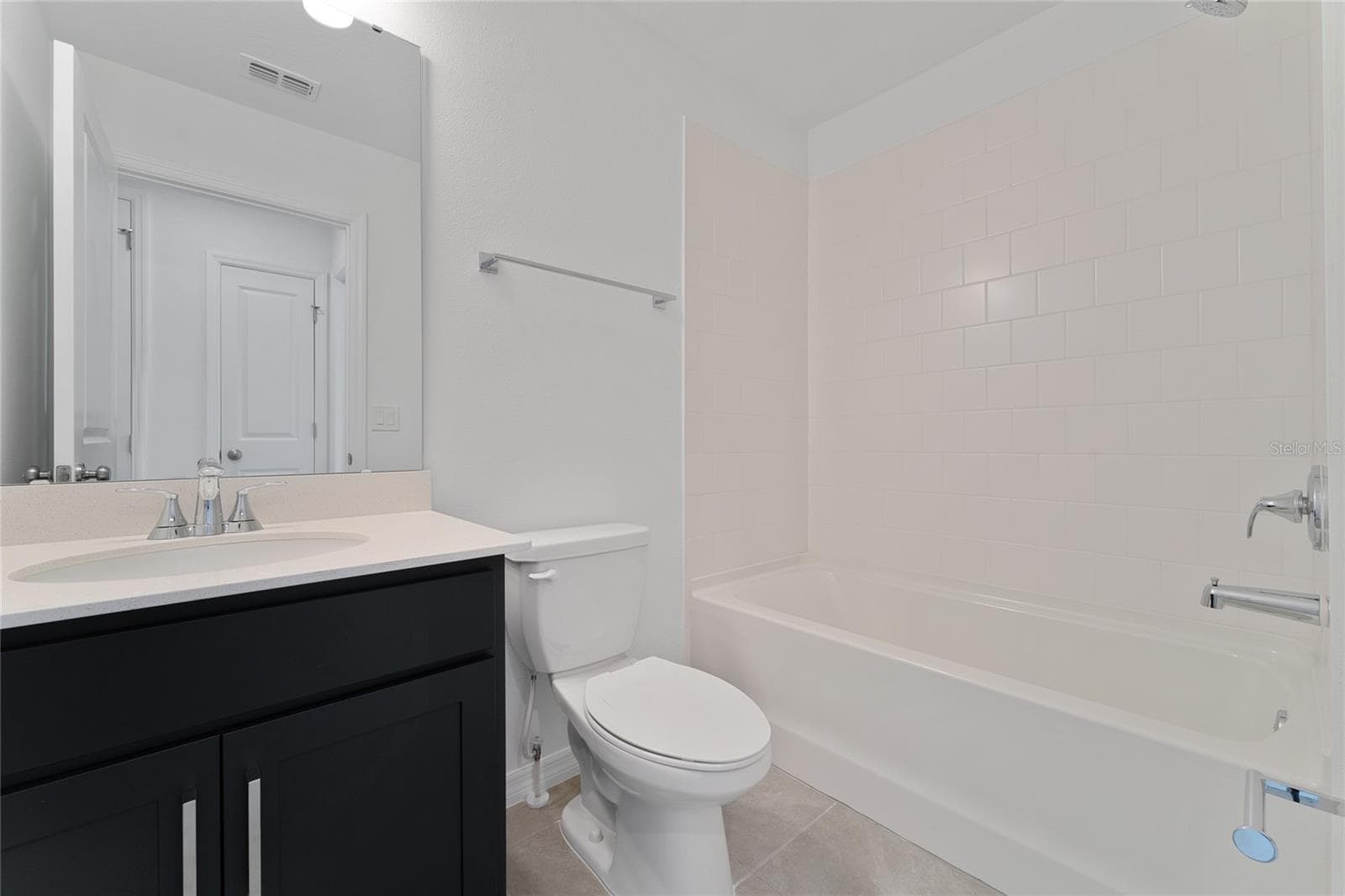 Townhouse at 15014 WINDFLOWER ALY, WINTER GARDEN, photo 14 of 22