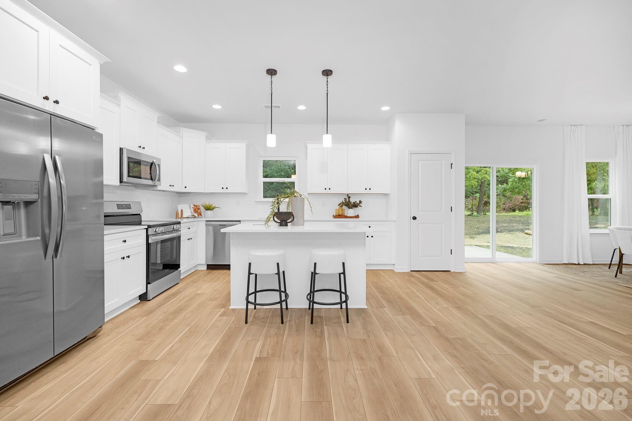 Representative - 5041 San Francisco Circle, Charlotte