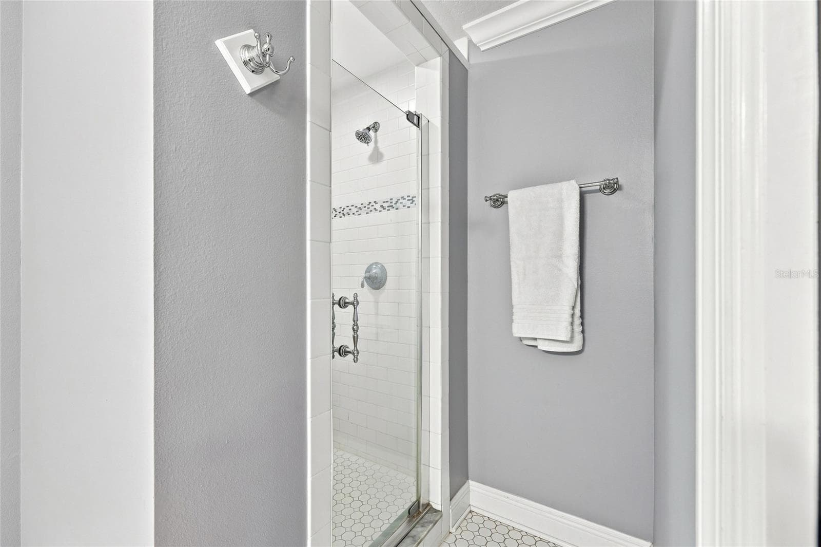 Walk-in master bathroom shower - 1431 PALM AVE, WINTER PARK