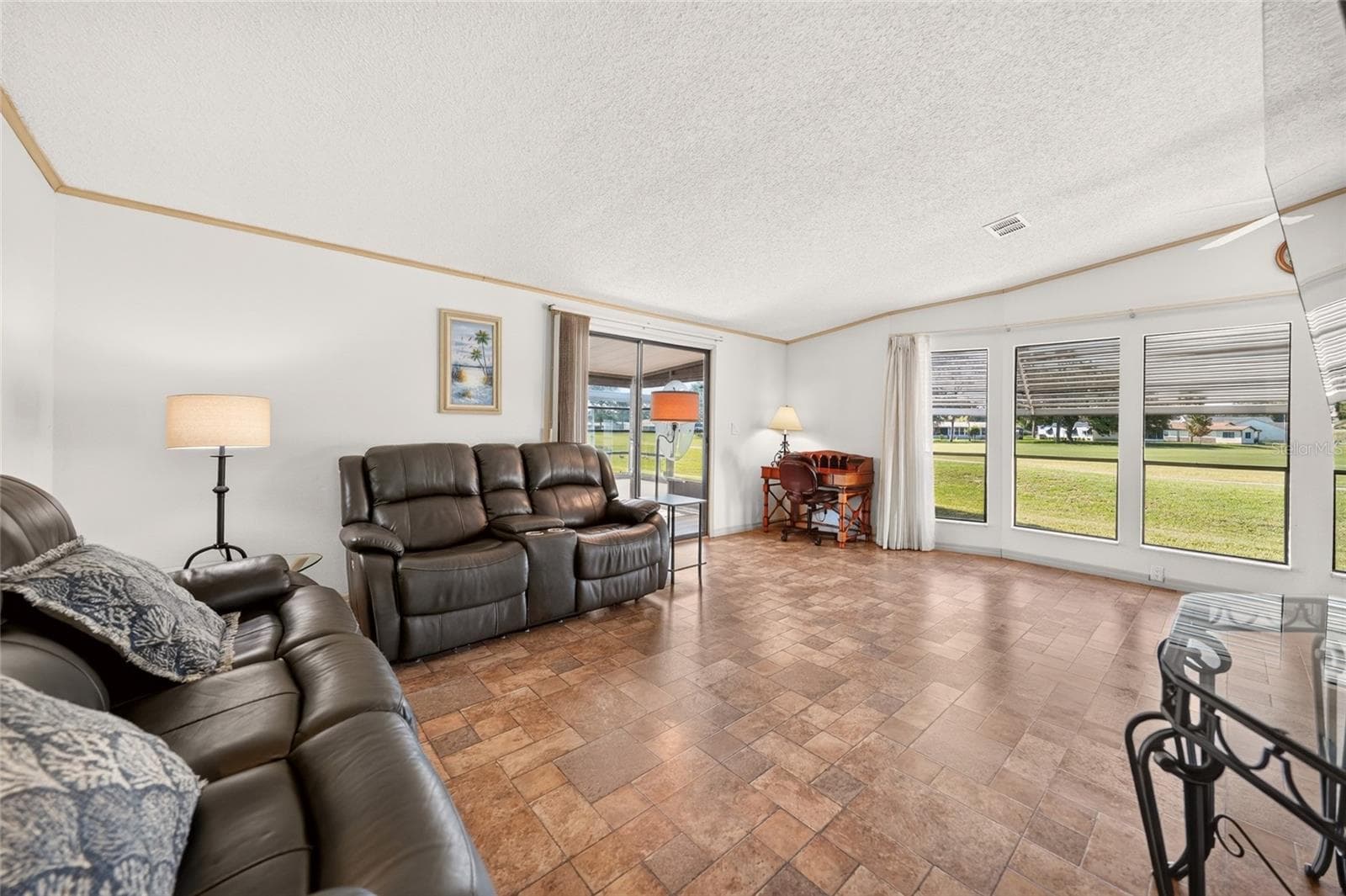 Living Room - 1712 W SCHWARTZ BLVD, THE VILLAGES