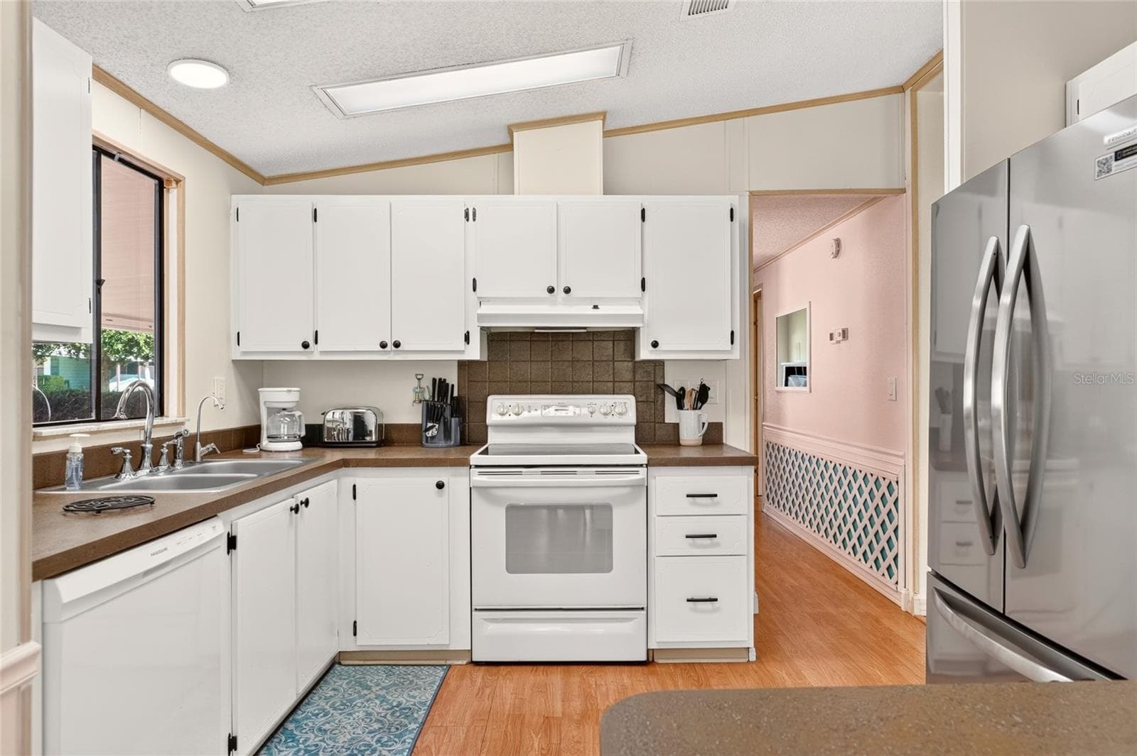 French-door Refrigerator - 1712 W SCHWARTZ BLVD, THE VILLAGES