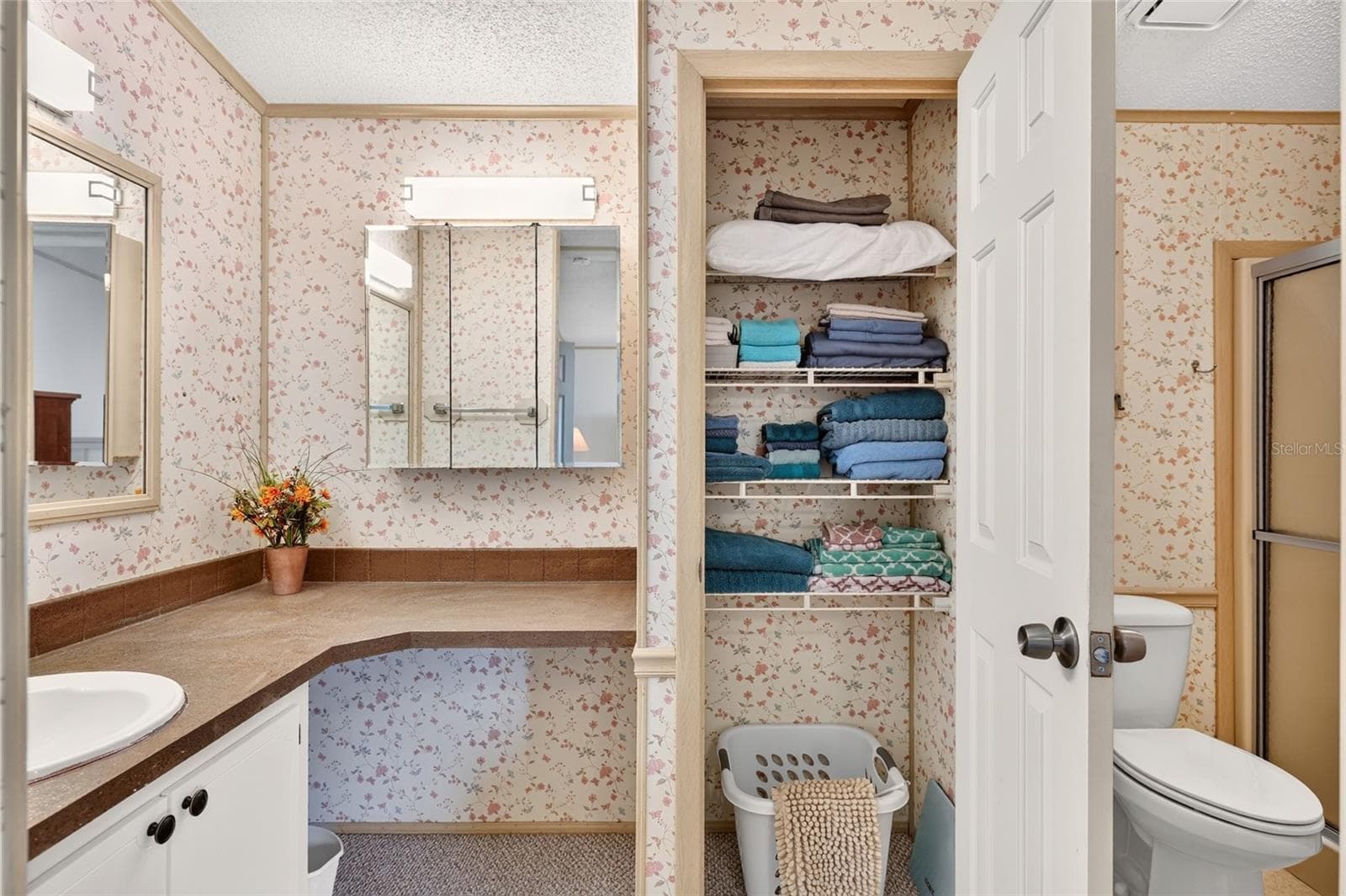 Primary Suite - 1712 W SCHWARTZ BLVD, THE VILLAGES