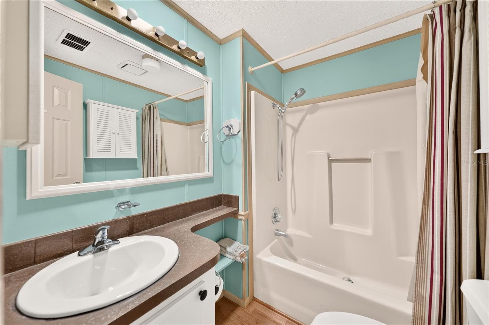Bathroom 2 - 1712 W SCHWARTZ BLVD, THE VILLAGES