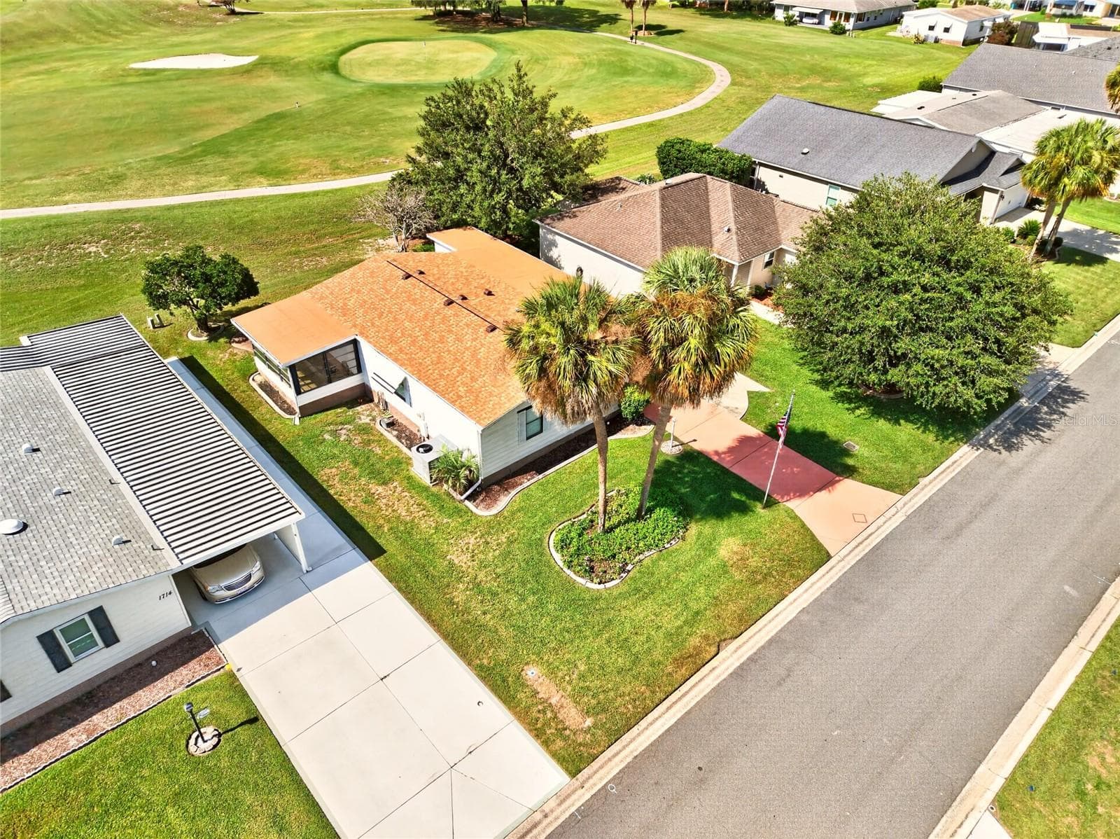 Manufactured Home at 1712 W SCHWARTZ BLVD, THE VILLAGES, photo 68 of 71