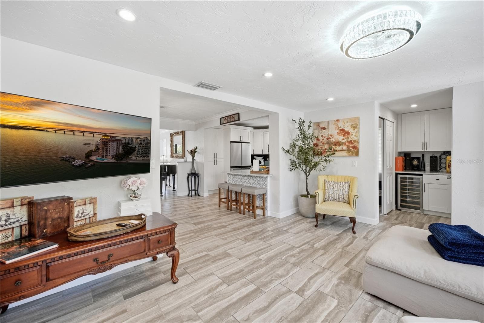 Single Family Residence at 4925 REMINGTON DR, SARASOTA, photo 16 of 38