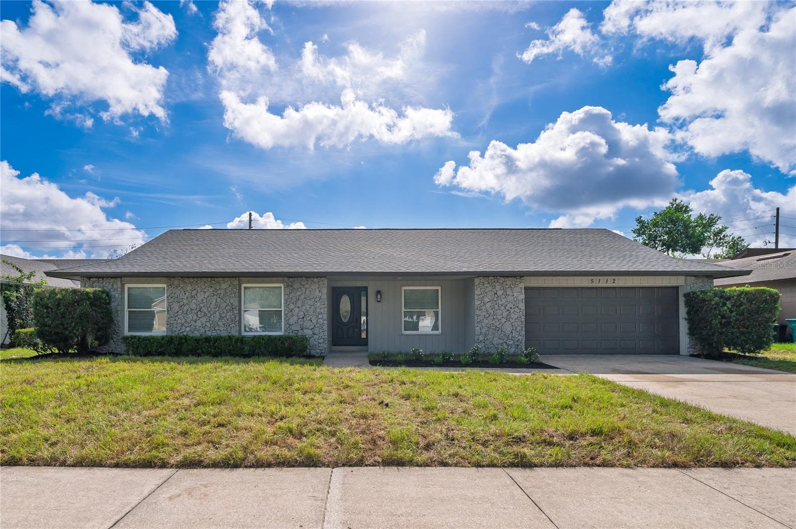 5112 JEANNINE CT