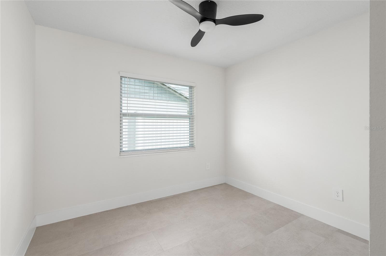 Single Family Residence at 5112 JEANNINE CT, ORLANDO, photo 50 of 52
