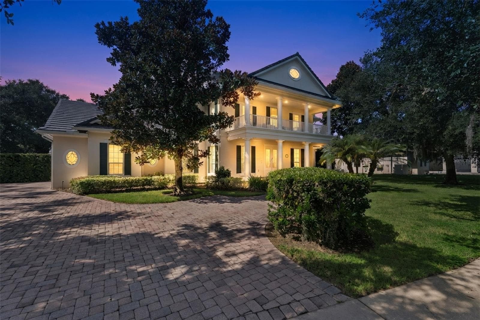 1516 SUNSET POINTE PL