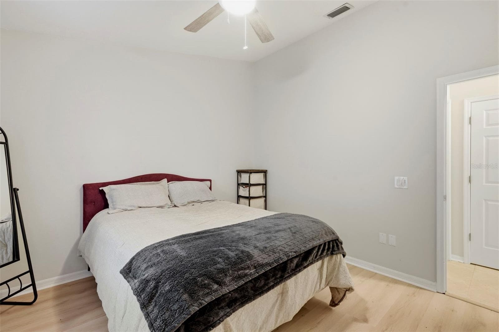 Single Family Residence at 9115 BRINDLEWOOD DR, ODESSA, photo 34 of 75