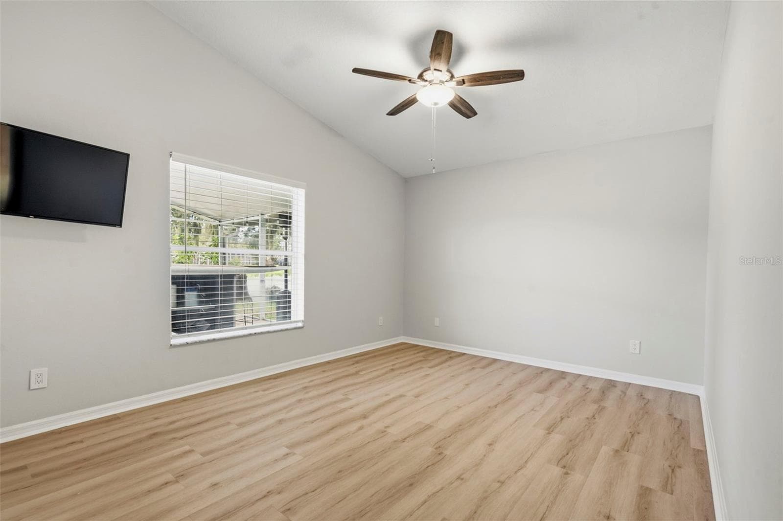Single Family Residence at 9115 BRINDLEWOOD DR, ODESSA, photo 39 of 75