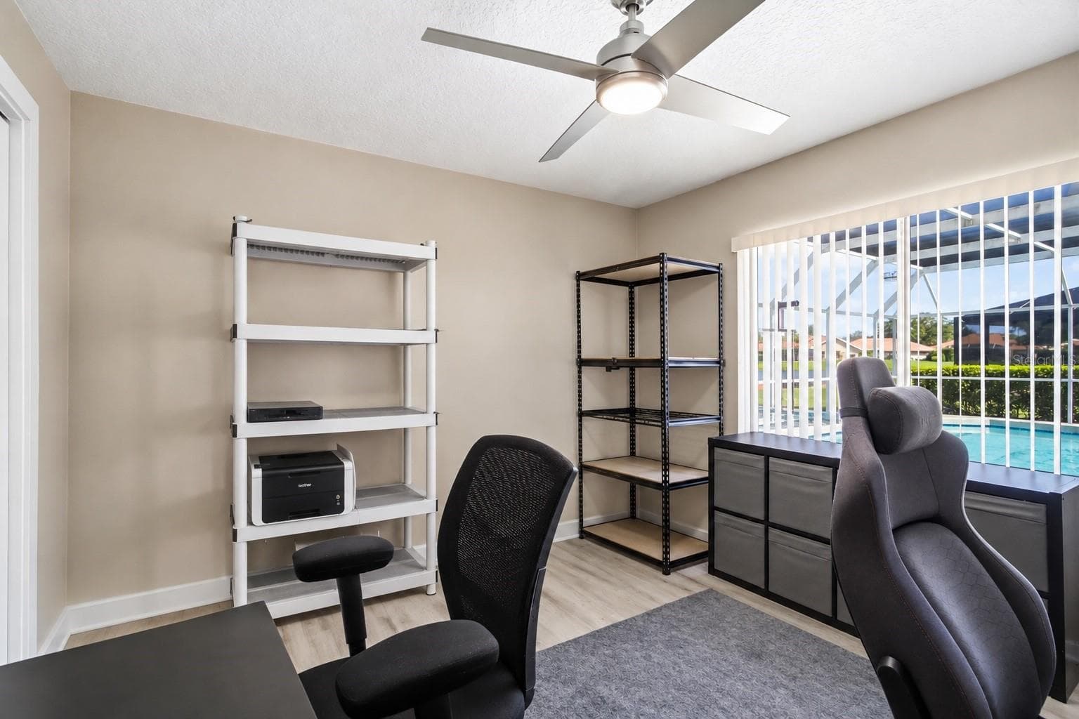 Single Family Residence at 5833 CARRIAGE DR, SARASOTA, photo 17 of 36