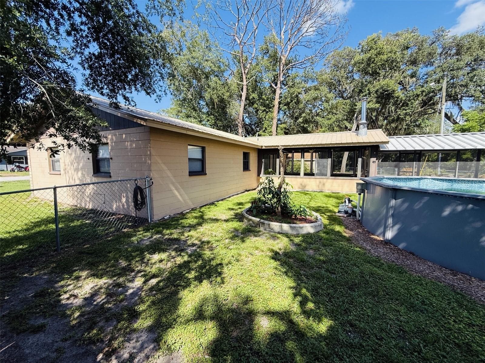 Single Family Residence at 39048 BLUE JAY AVE, ZEPHYRHILLS, photo 9 of 30