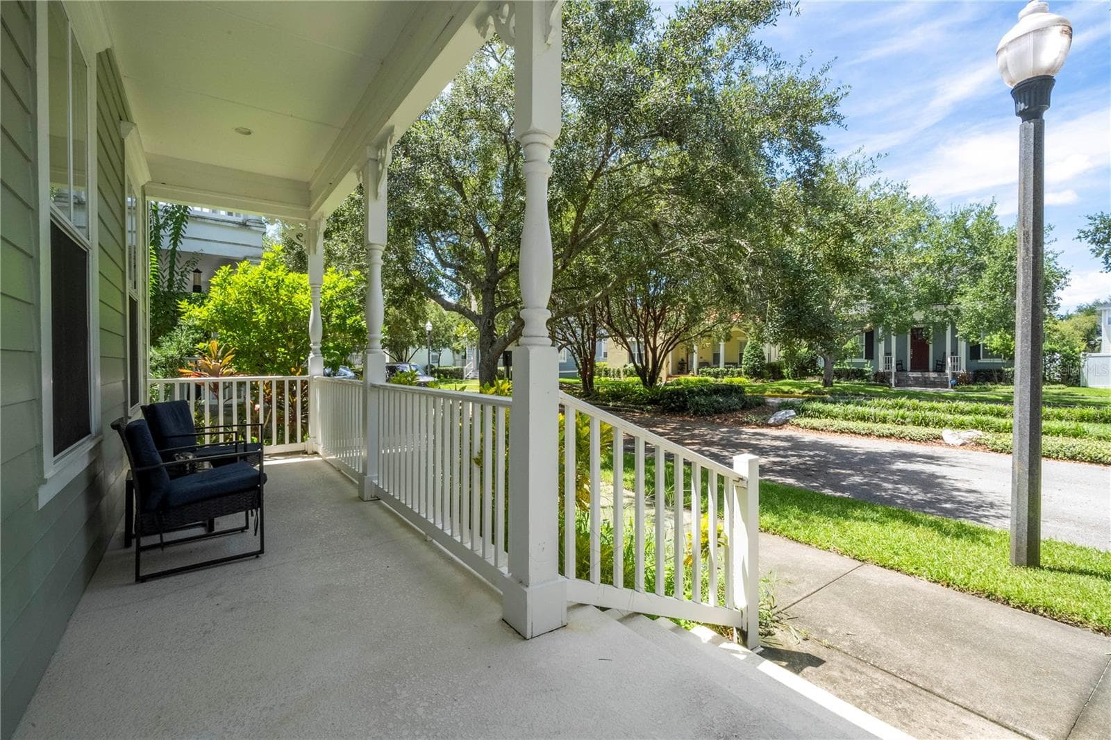 Single Family Residence at 1555 HANKS AVE, ORLANDO, photo 6 of 83