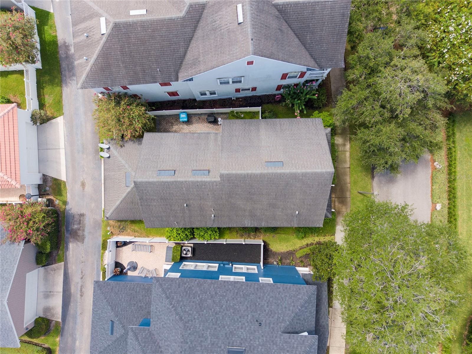 Single Family Residence at 1555 HANKS AVE, ORLANDO, photo 10 of 83