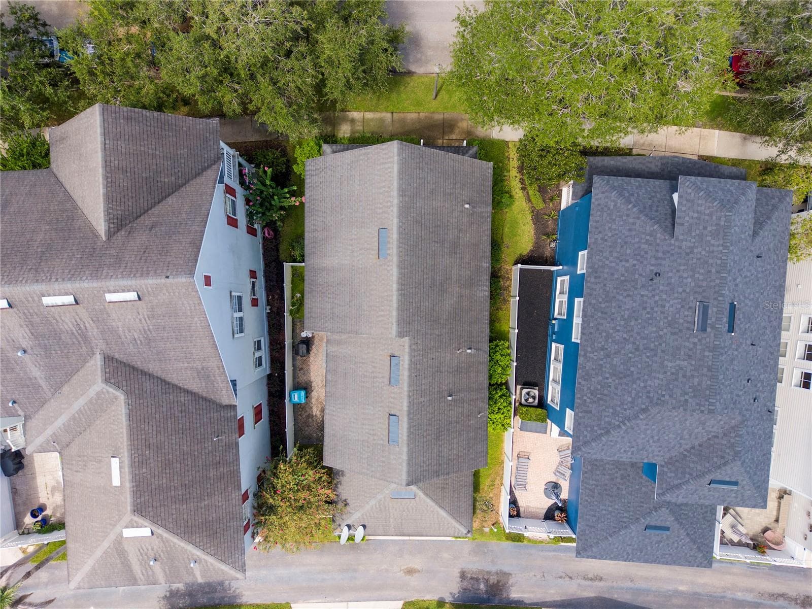 Single Family Residence at 1555 HANKS AVE, ORLANDO, photo 11 of 83