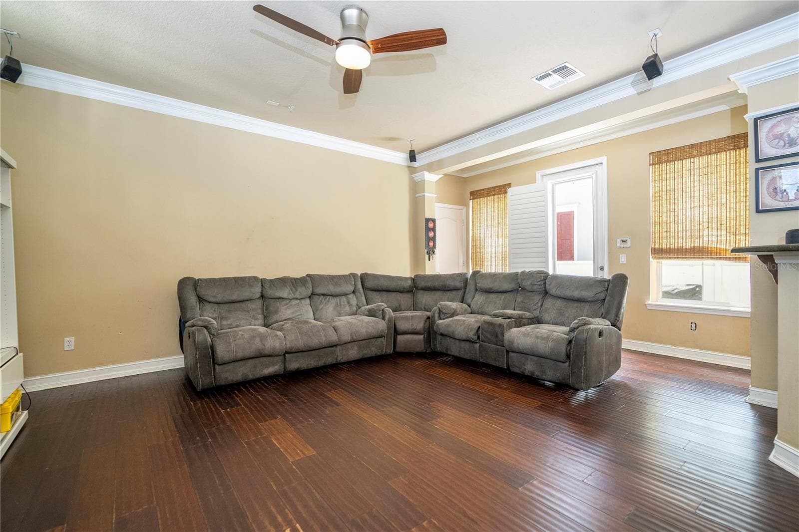 Single Family Residence at 1555 HANKS AVE, ORLANDO, photo 24 of 83