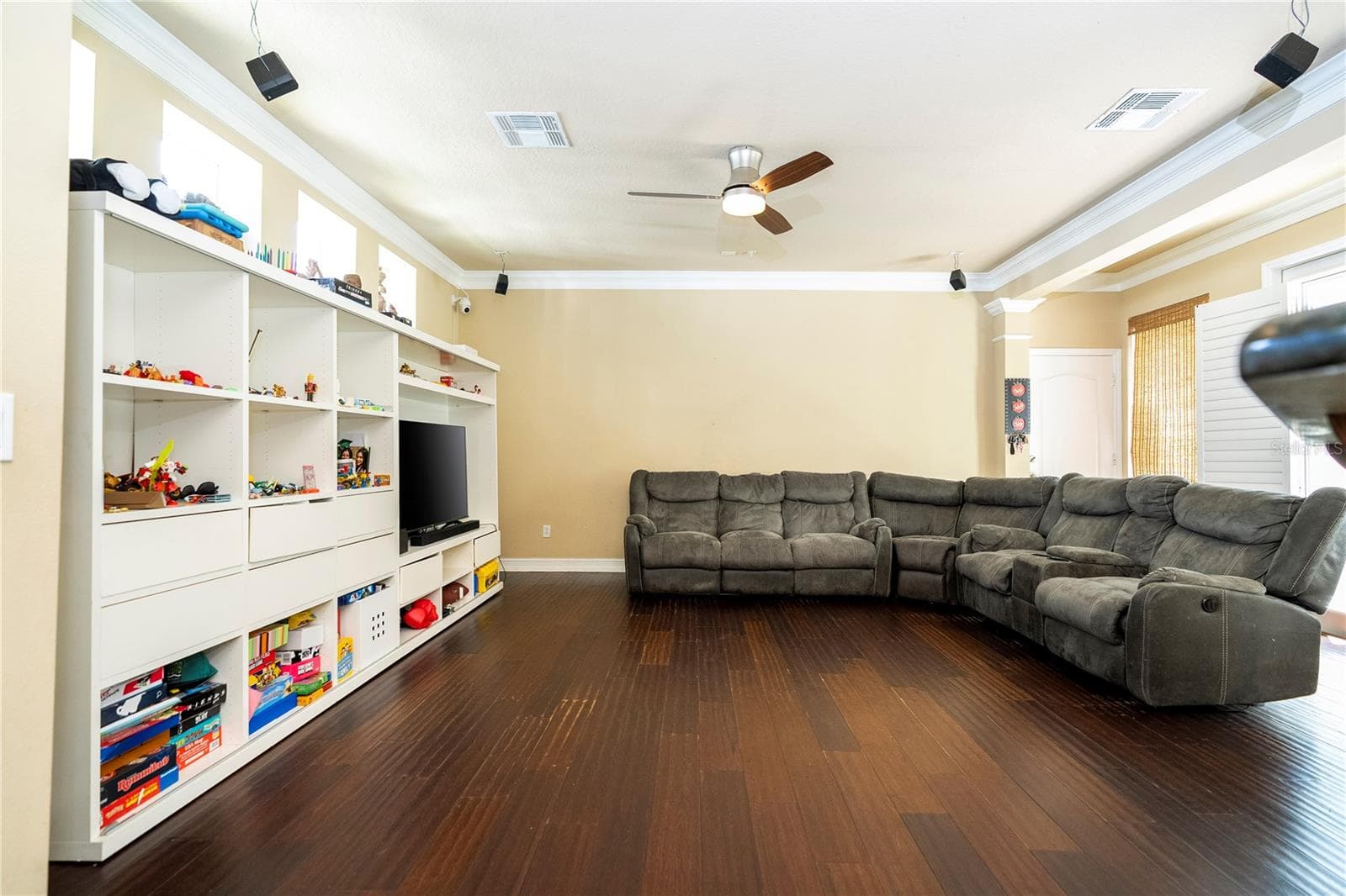 Single Family Residence at 1555 HANKS AVE, ORLANDO, photo 26 of 83